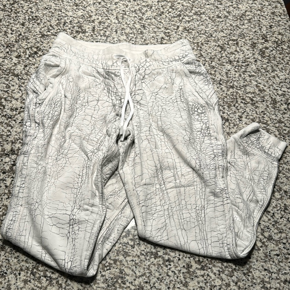 Lululemon Scuba HR Jogger